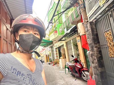  bán nhà đ.đoàn văn bơ ngang 4m- nở hậu 5.5m- đất full thổ cư- lưu thông tôn đản- vĩnh khánh- gần 0