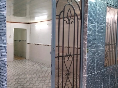 Giảm sốc nhà đ.nguyễn khoái- chỉ còn 5 đồng 8dt hơn 66m2- giao thương giữa tôn thất thuyết và 3