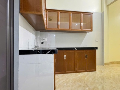 Chính chủ cần tiền bán gấp nhà mặt chợ thôn chi đông 2, quang minh, mt kinh doanh đẹp 1