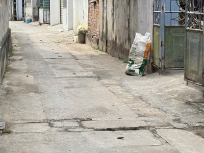 Đầu tư thông minh   chỉ 2,4 tỷ có ngay 65m đất tổ 4 quang minh   sát cạnh khu công nghiệp 0