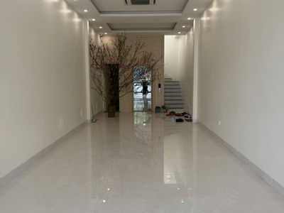 Chính chủ cần cho thuê căn nhà mặt phố 386 nguyễn văn cừ 2