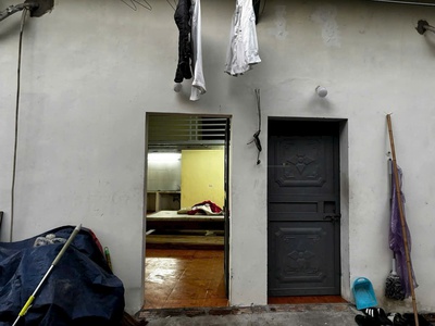 Chính chủ cho thuê nhà cấp 4, vệ sinh khép kín,an ninh tốt, giá rẻ ngõ 3 đường Thạch Bàn 7