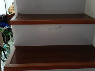 Bán nhà 2 tầng xây đẹp chắc chắn, mặt chợ 5 tầng buôn bán sầm uất, thông các ngõ 72 đường lĩnh Nam 4