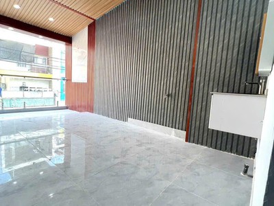 Chỉ nhỉnh 9 tỷ-gần chợ bình thới  3tầng 46m mặt tiền  thuận tiện kinh doanh buôn bán 4