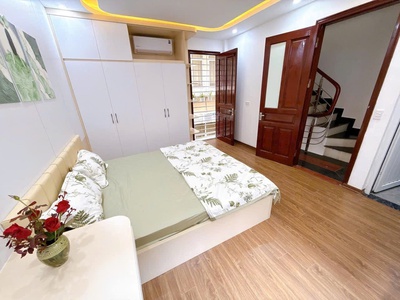 Bán nhà đẹp phố nguyễn khang 42/48m2 4tầng mặt tiền 4m 11.3 tỷ cầu giấy 1