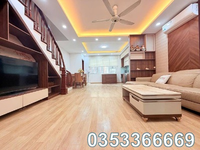 Đầu mặt phố Phùng Hưng - VP3 - Gần phố - Ô tô tránh 10 - Nội thất cao cấp - Vào ở ngay - 12,2 tỷ - 0