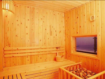 Spa đang hoạt động giá công khai. lượng khách ổn định tại bình dương 1