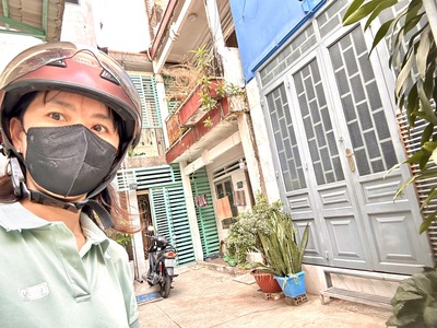 Bán nhà 2 tầng đ.tôn thất thuyết- dt 76.4m2- ngang 4.5m- giao thương tôn đản và khánh hội- gần 0