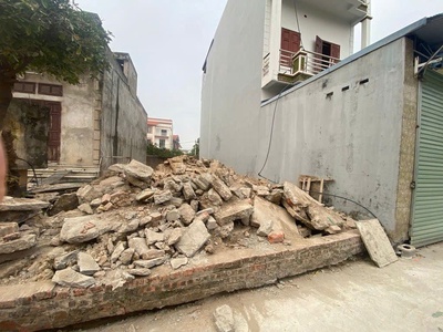 Bán gấp 100m đất đẹp tổ 9, quang minh, mê linh. đất vuông vắn, mặt tiền rộng. oto đỗ 1