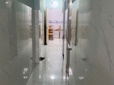 Cần bán nhà c4 mt bình minh 1 sát công viên apec 3