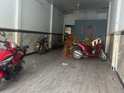 Bán nhà mặt tiền đường sinco . bình tân .nhà cấp 4 124m2 , 5x25 chỉ 8.9 tỷ 1