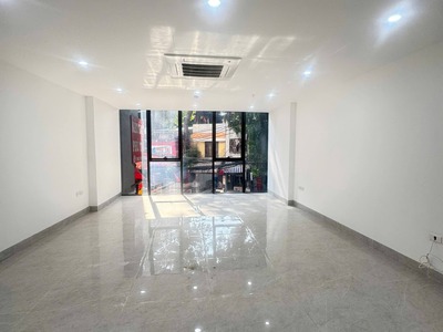 Mặt Phố Linh Lang Lô Góc 2 Mặt Tiền 150M2 6 Tầng Thang Máy 73 Tỷ 1