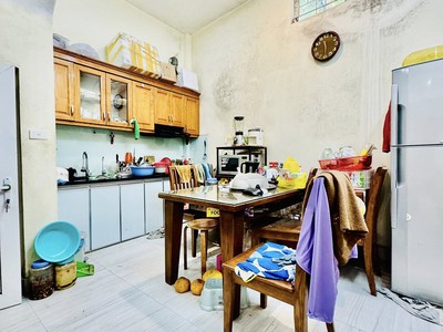 Bán nhà 5 tầng ngõ 145 phố Quan Nhân, Hà Nội 0