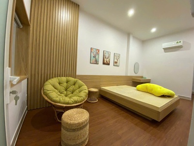 Nhà rất đẹp 1 lầu 4mx14m full nội thất đường ô tô hiệp thành 13 q12 5