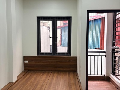 Khai trương tòa mới 100. địa chỉ: số 15a ngách 36 ngõ 75 phố vĩnh phúc ba đình 4