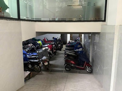 Bán mặt phố trần quốc vượng 131mx8t, mt 10,5m - thang máy - lô góc - dòng tiền 1.8 tỷ/năm 3