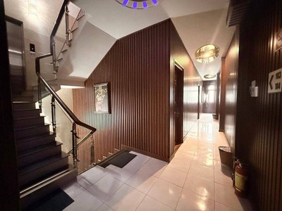 Khách sạn cao cấp - 38 tỷ tl - dòng tiền 2,2 tỷ/năm - 2 mặt tiền trước sau 2