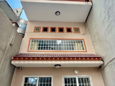 Nhà hiếm nguyễn văn trỗi   phú nhuận giá 5.x tỷ  3 tầng btct  nở hậu  hoàn công 0