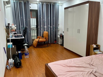 Chính chủ cho thuê nhà nguyên căn 5 tầng 35m2/sàn mới đẹp trên phố Hồ Tùng Mậu, HN 0