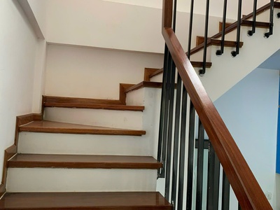 Chính chủ cho thuê nhà nguyên căn 5 tầng 35m2/sàn mới đẹp trên phố Hồ Tùng Mậu, HN 4