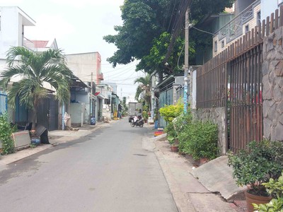 Nhà ngang 6.8m nở hậu linh xuân   178m    phù hợp xây chdv 20  phòng   nhỉnh 40 triệu/m 3