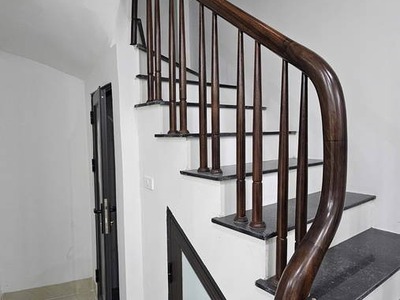 Trung tâm cầu giấy phố trần duy hưng 47m 5t nhỉnh 14 tỷ- thang máy- full nội thất hiện đại - mặt 3