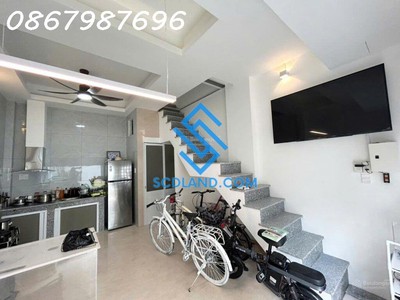 Bán nhà phố tây  sát đường biệt thự nha trang   kinh doanh đắc địa   giá 4 tỷ 450 0