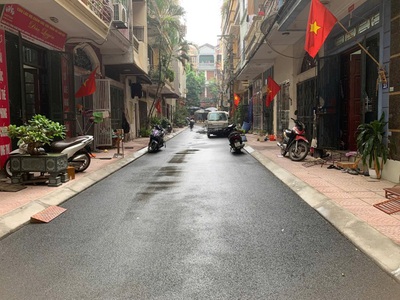 Gấp bán nhà hồ tùng mậu 55m2 gần nhiều trường đại học mua cho con học tập lâu dài 1