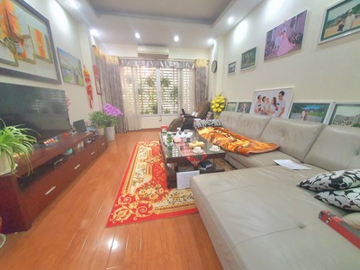 Cần bán nhà chính chủ 5 tầng phân lô cán bộ Ngụy Như Kon Tum oto vào nhà giá 18 tỷ 0