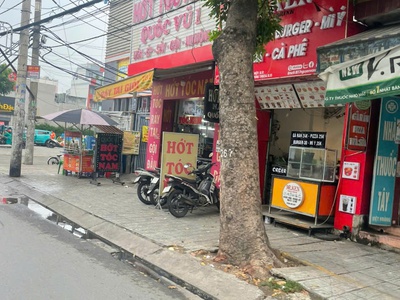 Bán nhà  6x20  mặt tiền nguyễn văn quá 3 tầng kiên cố   vị trí đắc địa 0