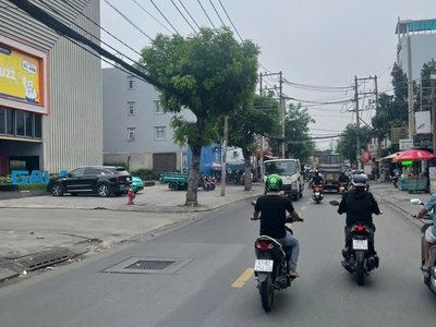 Bán nhà  6x20  mặt tiền nguyễn văn quá 3 tầng kiên cố   vị trí đắc địa 1