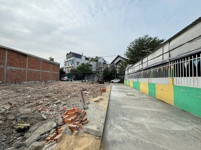 Sỉ 3 nền đất  4x14.5  hxh 1/ ngắn thạnh lộc 43, quận 12 giá tốt đầu tư. 0