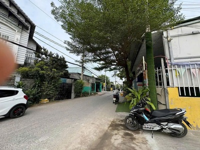 Sỉ 3 nền đất  4x14.5  hxh 1/ ngắn thạnh lộc 43, quận 12 giá tốt đầu tư. 1