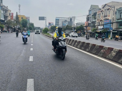 Ông anh ruột kẹt tiền bán gấp mt tô ký   gần chợ tân chánh hiệp, q12 3