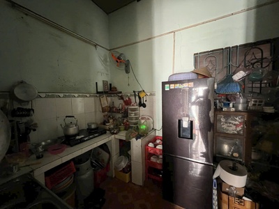 Bán nhà 108m  mặt tiền hiệp thành, q12   giá chỉ 4.2 tỷ   gần chợ 2