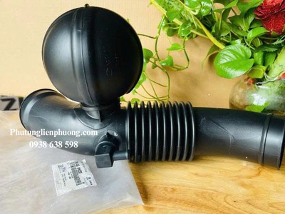 Ống dẫn gió từ bầu lọc vào cổ hút xịn STAREX 0