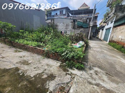 Bán siêu phẩm lô góc oto 7 chỗ vào nhà gần phố đặng vũ hỉ 40m mặt tiền 4.5m giá 8,x tỷ 3