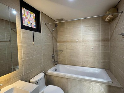 Cho thuê chcc 3pn, 2wc d capitale, trần duy hưng, hn 4