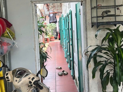 Chính chủ bán hoặc cho thuê căn nhà tại t. đào viên, xã việt tiến, hưng yên.  ngay cạnh trung tâm 1