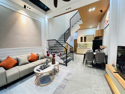 Chính chủ cần bán nhanh nhà gần sân bay cầu rồng khu trung tâm quận hải châu, tp đà nẵng 2