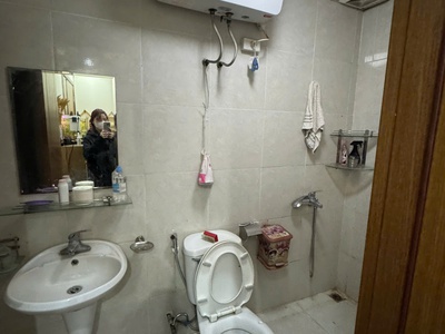 Cho thuê chung cư A14B2 Nam Trung Yên, 70m2, 2 PN   2VS, đầy đủ đồ 13 triệu/tháng 6