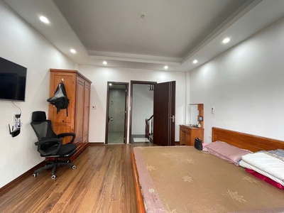 Bán nhà trương định 5 tầng long lanh 100M ra phố hai bà trưng 3