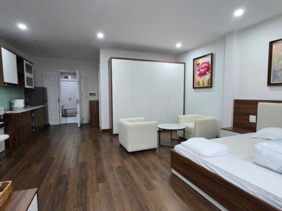 Chính chủ cho thuê căn hộ mới tinh 100, full đồ 5