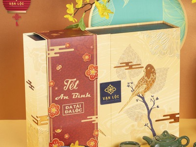 Khám phá sự kết hợp trà và bánh trong hộp quà Mã Khải Xuân 0