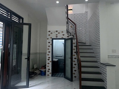 Nhà bán cách mặt tiền 1 căn liên tỉnh 5 q8 ngay vòng xoay cầu nhị thiên đường 1