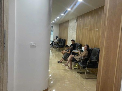 Bán tòa vp mặt phố trần quốc vượng 130mx8t, mt 6m, kinh doanh đỉnh 3