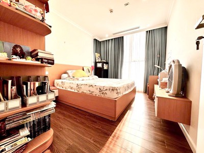 Bán căn hộ tòa r2 sunshine riverside võ chí công 90m2 3n2vs giá 10,6 tỷ. 2