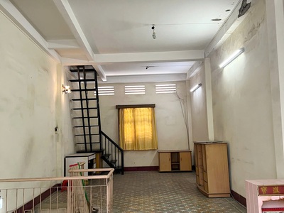 Nhà 3 tầng hxh đường dương bá trạc p.chánh hưng. giá: 8.2 tỷ 2