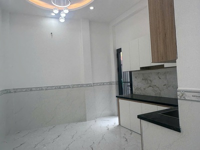 Nhà bán cách mặt tiền 1 căn liên tỉnh 5 q8 ngay vòng xoay cầu nhị thiên đường 2