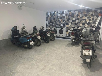 Bán nhà phố võ chí công 97m x 7t, mt 5,2 m - ngõ thông - không quy hoạch - tòa văn phòng công ty 0